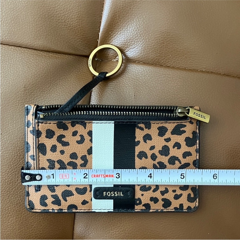 Fossil • Logan Leather Card Case Wallet in Leopard Stripe - Picture 7 of 8